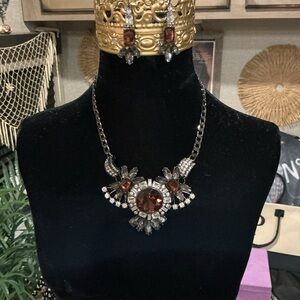 Super Bold Purple/Brown Crystal Floral Pendant Necklace